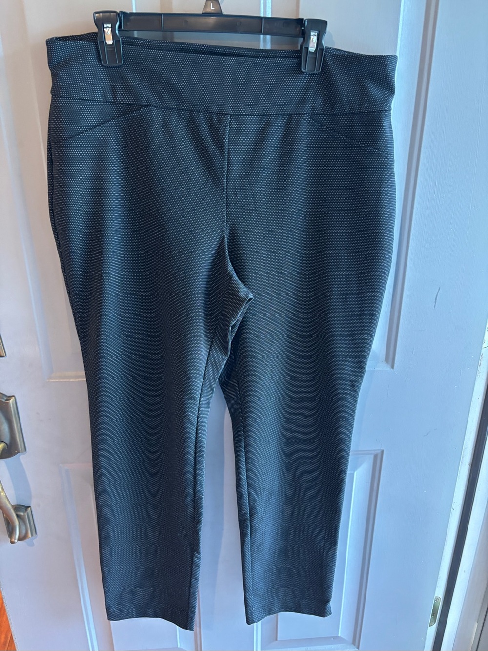 Charter Club' Black Knit Cambridge Slim pants size 18 black and white micro dots